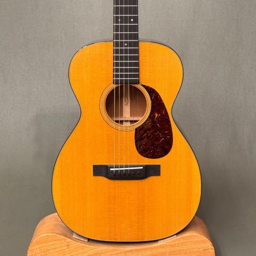 Martin 0-18 STD