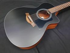 Taylor 112ce Blacktop Japan LTD_4