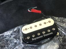 Gibson USA / Melody Maker Explorer_16