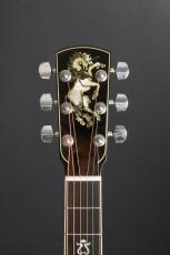Larrivee OM-10 Unicorn_6