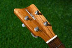 Kamaka HF-2 Cocnert【USED/2007年】_5