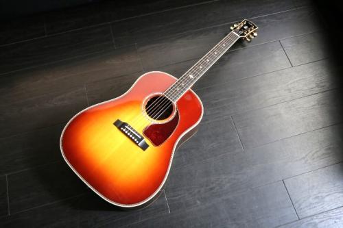 Gibson J-45　DELUXE　Rose wood Body