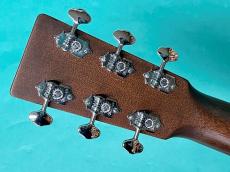 Martin D-18GE_6
