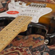 Squier Sonic Stratocaster 2-Color Sunburst /Maple【エントリーモデル】【約3.17Kg】_4