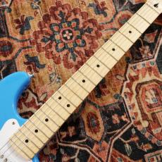 Squier Mini Stratocaster Maple Fingerboard White Pickguard / California Blue 【ミニギター】_5