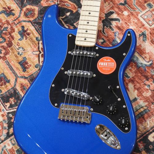 Squier Affinity Series Stratocaster Lake Placid Blue / Maple【定番エントリーモデル】【約3.2Kg】