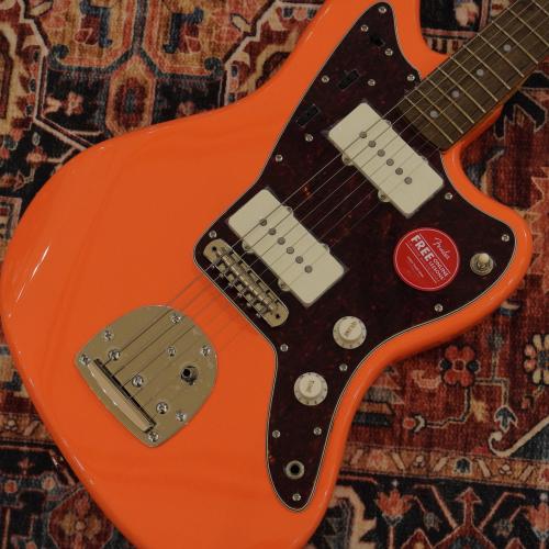 Squier Classic Vibe '60s Jazzmaster Laurel Fingerboard / Tahitian Coral 【ジャズマスター】【特価】