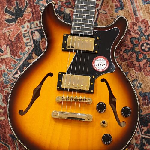 Seventy Seven Guitars ALBATROSS-JAZZ-JT SB (Sunburst)  -Japan Tune-Up Series- 【特価】【2.64Kg】
