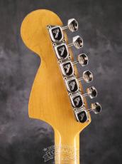 Fender 1966 Jaguar 3tone Sunburst_7