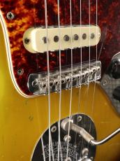 Fender 1966 Jaguar 3tone Sunburst_9