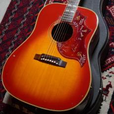 Gibson 1968 Hummingbird Cherry Sunburst_2