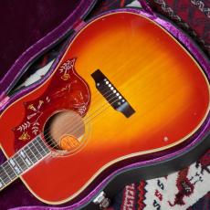 Gibson 1968 Hummingbird Cherry Sunburst_3