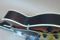 Greco FA-700 / ES-175Type・Arched Maple and Spruce Top・Maple and Mahogany Side and Back・Mahogany Neck・The Groove Pickup X 2・Lacquer Finish【With Hard Case】1982年製_5