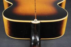 Gibson J-200_15