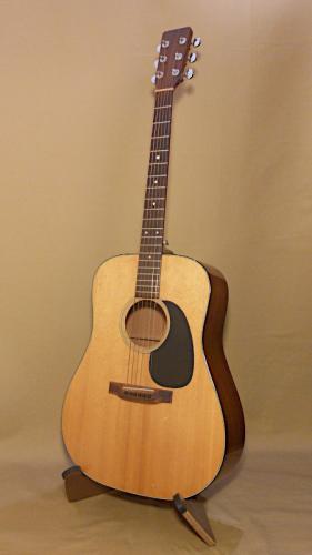 Martin D-18