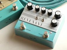 Revelation Effects REVENANT Preamp-Boost V1.2 -Teal Sparkle with Silver face plate- (Limited)