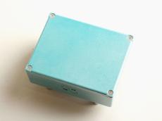 Revelation Effects REVENANT Preamp-Boost V1.2 -Teal Sparkle with Silver face plate- (Limited)_5