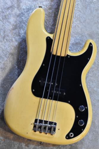 Fender 76 Fretless Precision Bass  Ash /Maple -Blonde 【Vintage】【4.80kg】【1976年製】【フレットレス】