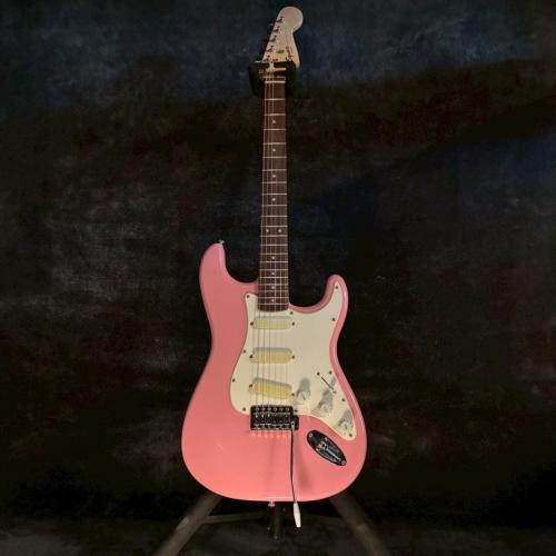 Squier Bullet ST Pink【3.40kg】