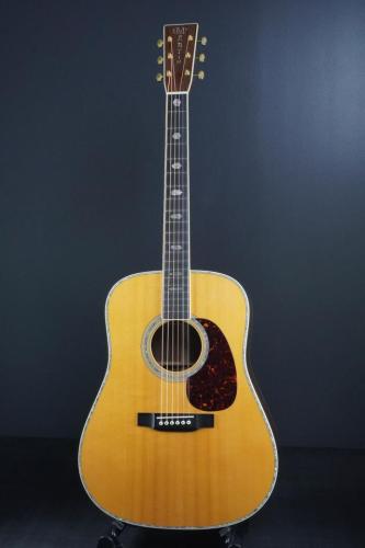 Martin D-41 Standard