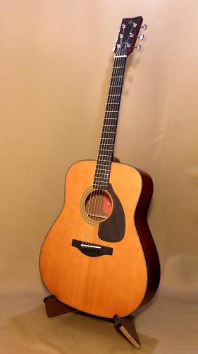 YAMAHA FG5