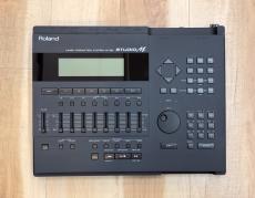 Roland MV-30 MUSIC PRODUCTION SYSTEM_2