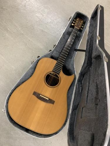 Lakewood D-32C Made in Germany カッタウェイ仕様 エレアコ!修理歴あり