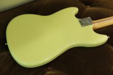 Fender Player II Mustang Bass PJ , Rosewood Fingerboard / Hialeah Yellow_2