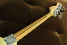 Fender Player II Mustang Bass PJ , Rosewood Fingerboard / Hialeah Yellow_4
