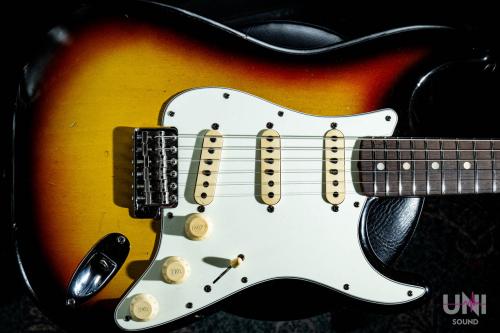 Fender Stratocaster / 1965