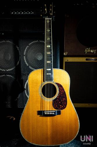 Martin D-45 / 2000