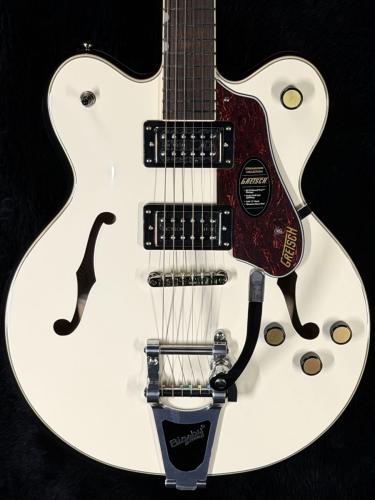 Gretsch G2622T Streamliner Center Block Double-Cut with Bigsby-Vintage White-