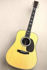 Martin 【腹に響く低音と迸るリッチなトーン】 D-45 Standard #3023317 【玉座に君臨する最上位モデル】_2