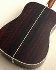 Martin 【腹に響く低音と迸るリッチなトーン】 D-45 Standard #3023317 【玉座に君臨する最上位モデル】_3
