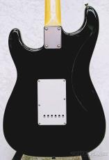 Fender Made in Japan Traditional 2025 Collection 60s Stratocaster - Competition Black / 3-Color Sunburst -_2