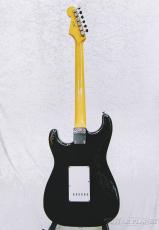 Fender Made in Japan Traditional 2025 Collection 60s Stratocaster - Competition Black / 3-Color Sunburst -_4