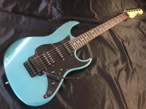 Fender USA / Prodigy Lake Placid Blue 1991 / Kahler Spyder