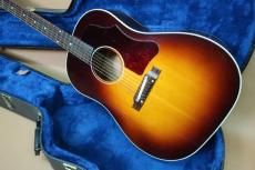 Gibson Custom Shop J-45 "The 59"  / 1st Version・thin Lacquer Finish・Solid AA Sitka Spruce Top・Solid Mahogany Side and Back・Large Pick guard・One Ring Rosette・59 Style Adjustable Bridge【With Original Case】2013_2