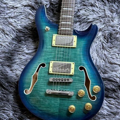 Sire Larry Carlton Q7 Hollow TBL (Transparent Blue) 【2026 NEWモデル】【ラリーカールトン監修】