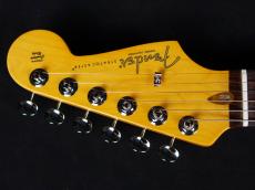 Fender American Professional Classic Stratocaster Faded Dakota Red_5