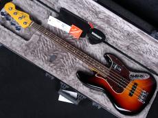 Fender American Professional II Jazz Bass 3-Color Sunburst_2