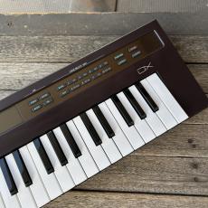 YAMAHA reface DX_3