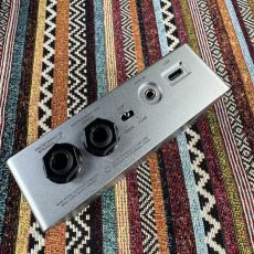 Darkglass Electronics Element Cabsim Headphone Amp_7