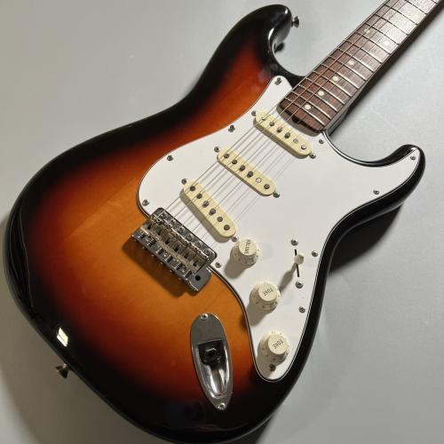 Fender Japan STD-62 Stratcaster【現物写真/約3.4kg】【Eシリアル】