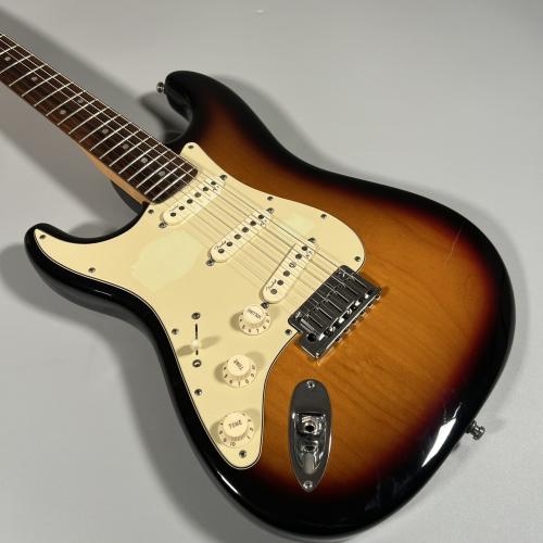 Fender AM DLX ST/M LH【重量約3.85Kg】【レフティ】