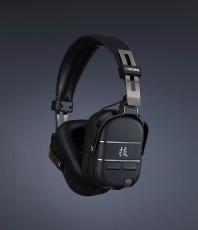 BOSS (ボス)/WAZA-AIR BASS Wireless Personal Bass Amplification System/ヘッドホンフックプレゼント!