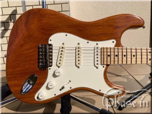 WARMOTH ST Model Walnut 1P Body / Maple 【PriceDown】