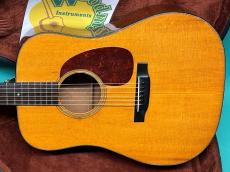 Martin D-18_2