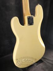 Fender 1972 Precision Bass_9