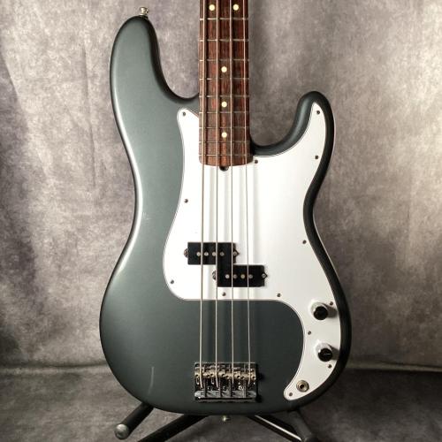 Fender American Standard Precision Bass